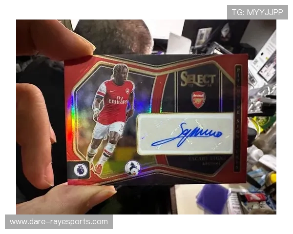 足球球星卡收藏热潮背后的开销分析与投资价值探讨